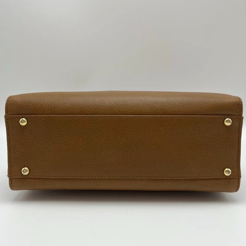 CHANEL 中古焦糖色金扣琴譜肩背腋下包25*22*10 98新配件保卡塵袋-3