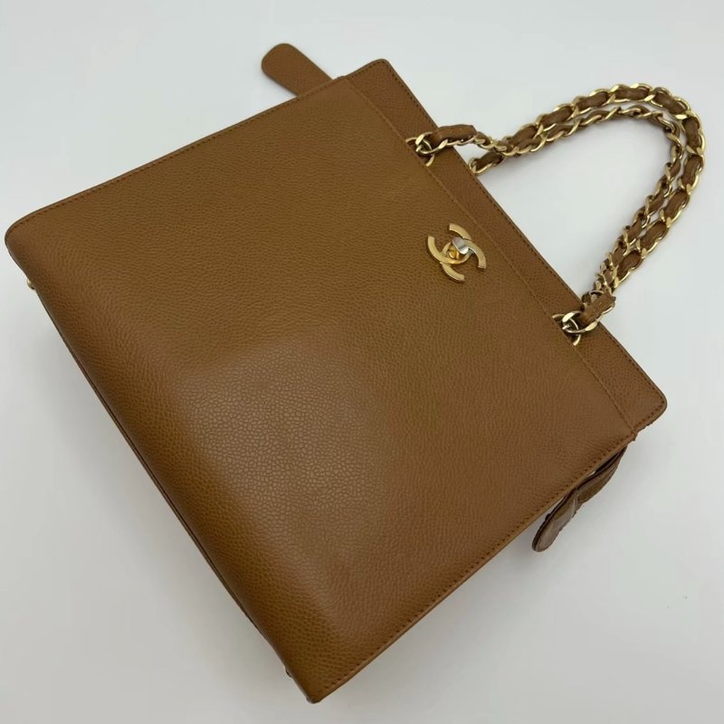 CHANEL 中古焦糖色金扣琴譜肩背腋下包25*22*10 98新配件保卡塵袋-4