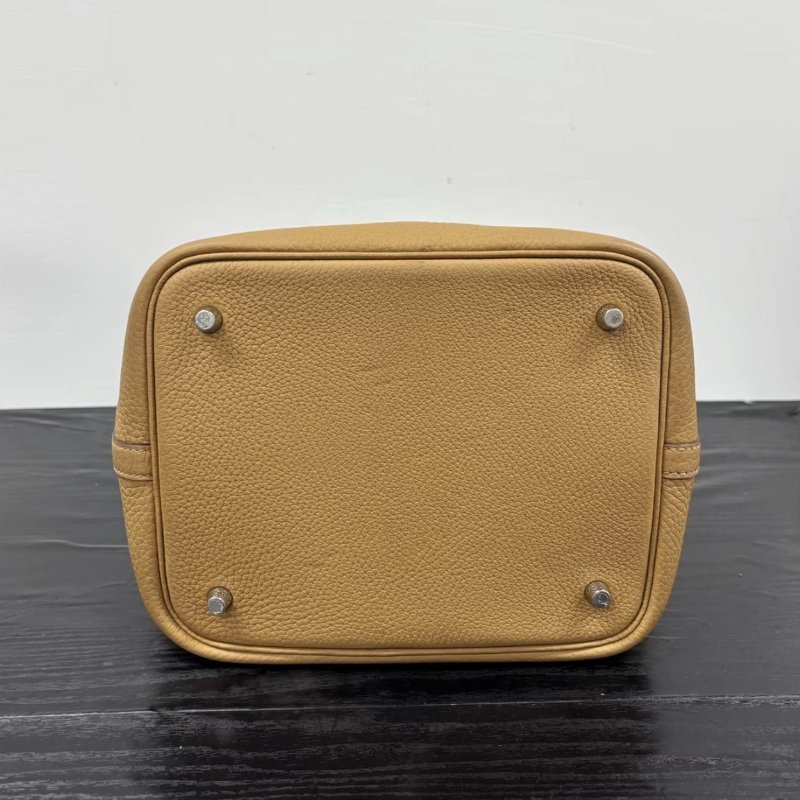 HERMES 奶茶色銀扣菜籃子22手提袋22*22*18 98新配件塵袋鑰匙鎖-4