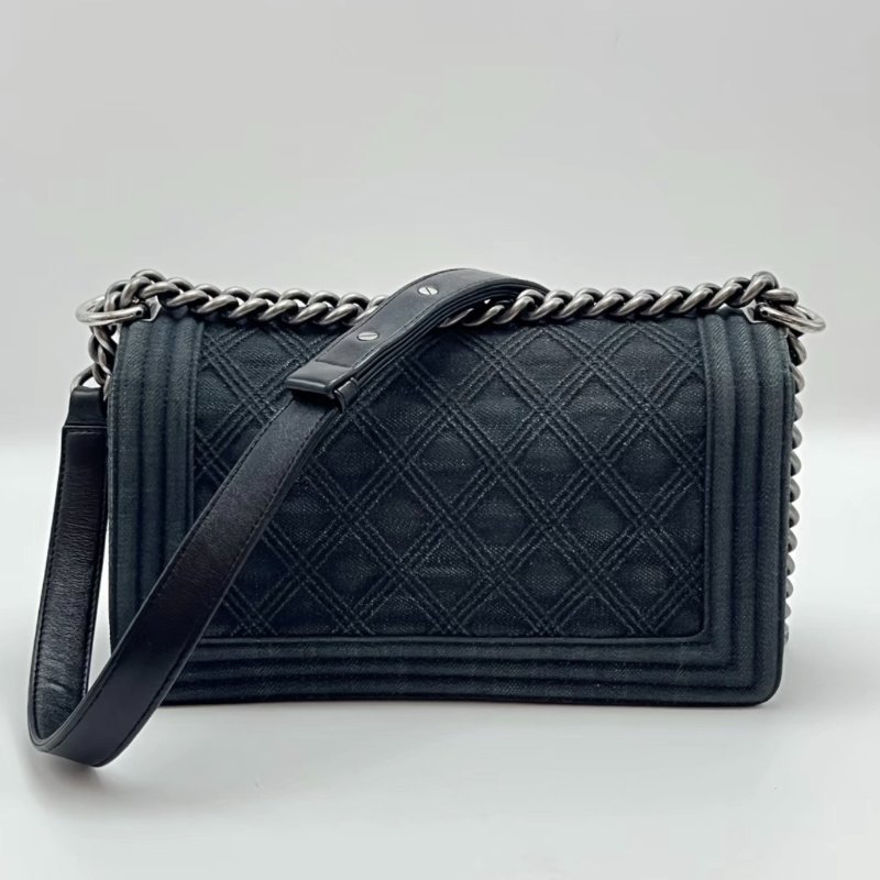 CHANEL牛仔Leboy中號肩背斜背包 25*14 98新配件塵袋-1