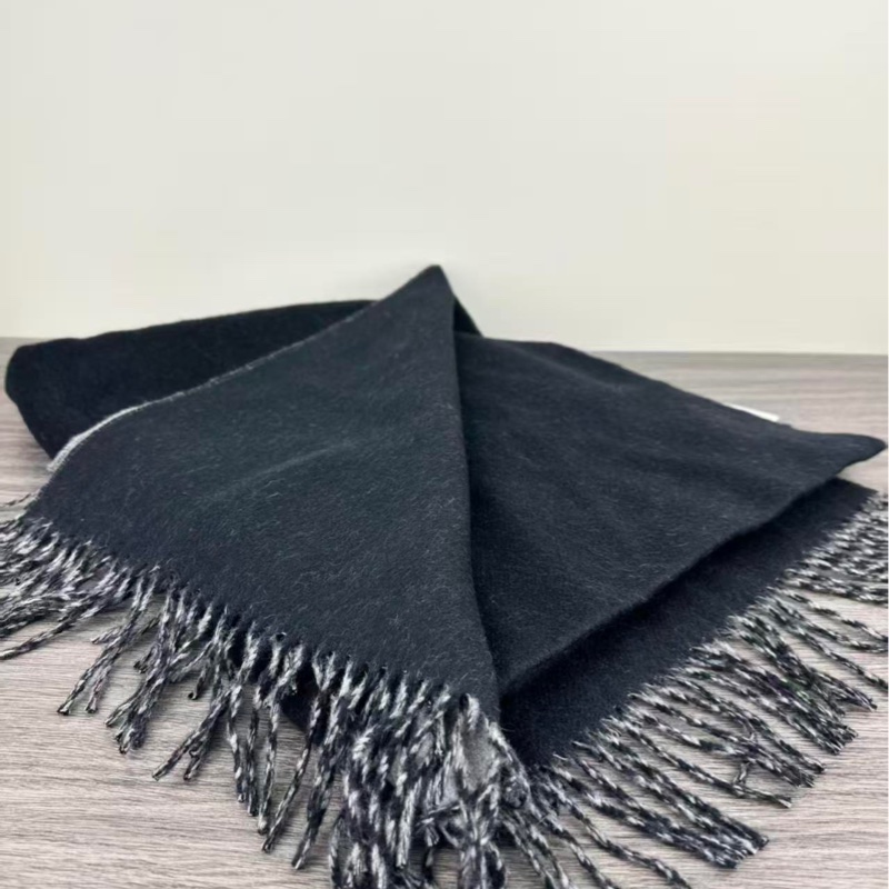 HERMES 雙面雙色羊绒刺繡款圍巾離櫃品-6