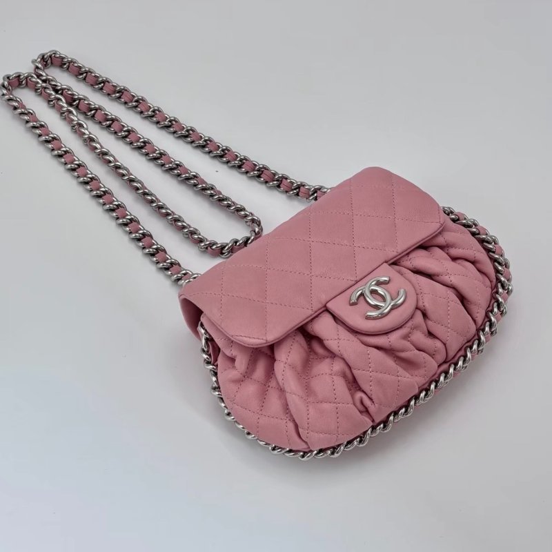 CHANEL 粉色雲朵肩背斜背小豬包 24*15*5 98新配件塵袋-2