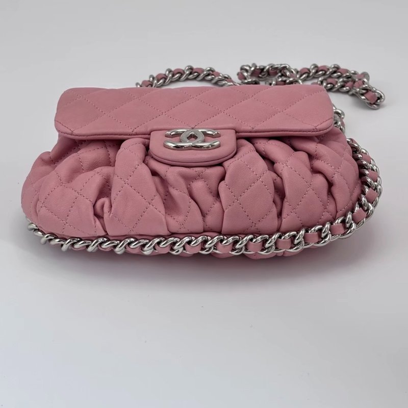 CHANEL 粉色雲朵肩背斜背小豬包 24*15*5 98新配件塵袋-5