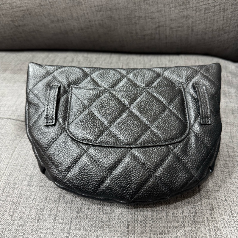 CHANEL菱格腰包/胸包-7