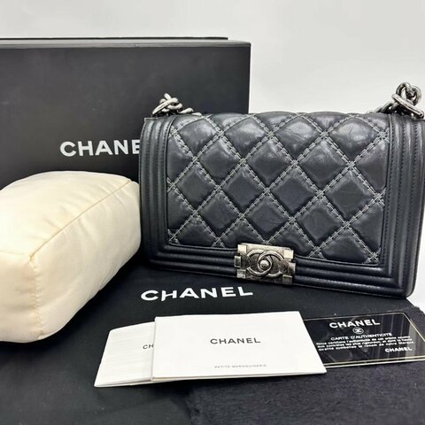 CHANEL 黑銀Leboy中號外縫線肩背斜背包25*14*7 98新配件盒子塵袋保卡