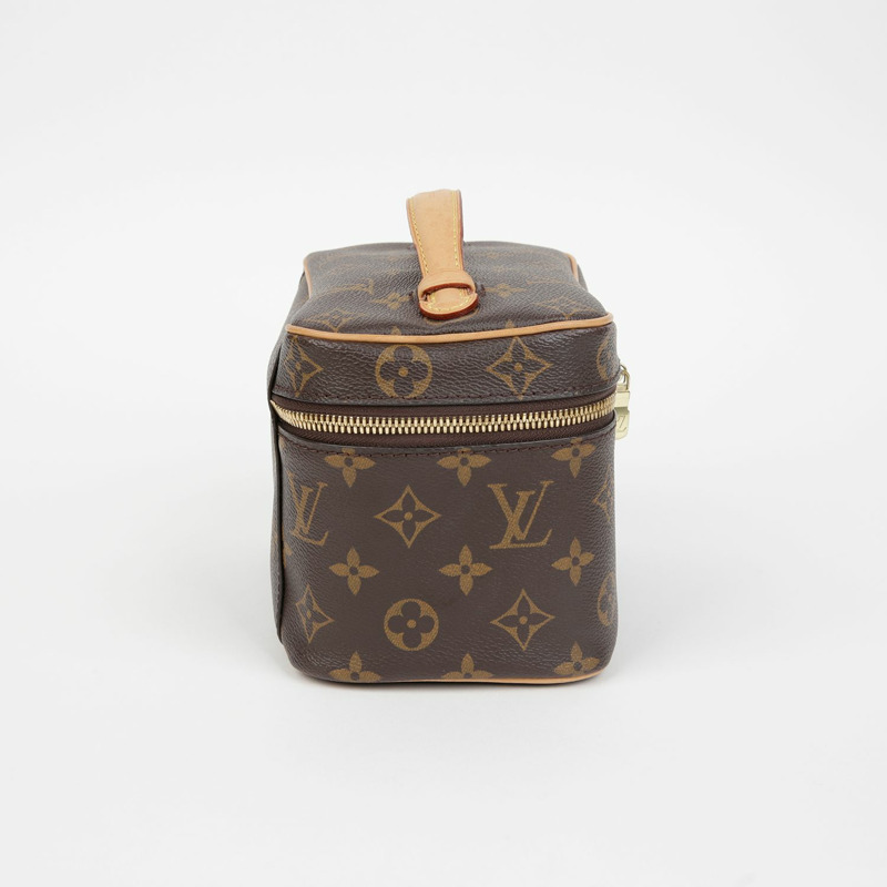 LOUIS VUITTON M44495 精緻迷你化妝包-3