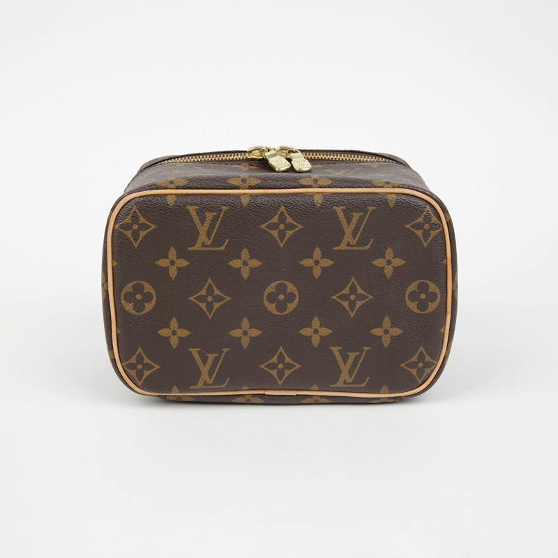 LOUIS VUITTON M44495 精緻迷你化妝包-4