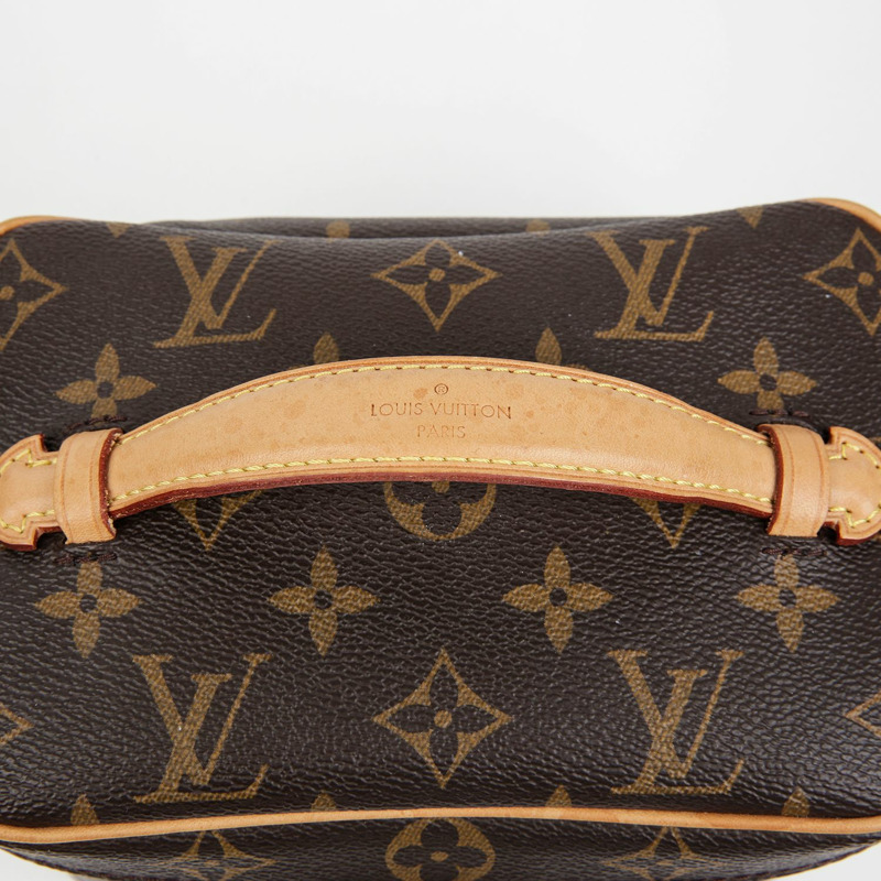 LOUIS VUITTON M44495 精緻迷你化妝包-5