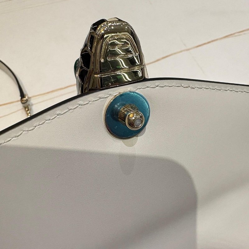 *SHIHNA名牌精品*Bvlgari Serpenti Forever 肩背包(淨白瑪瑙色)-5