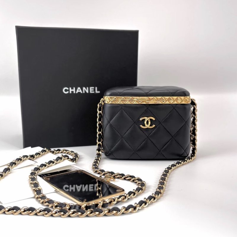 Chanel 22s黑金羊皮晚宴化妆肩背斜背包11*9*7.5 98新配件盒子購證保卡鏡子-0