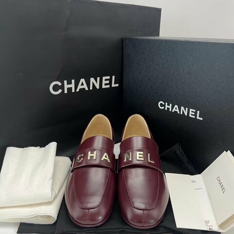 Chanel 酒紅色23B字母樂福鞋38號全新閒置配件塵袋盒子
