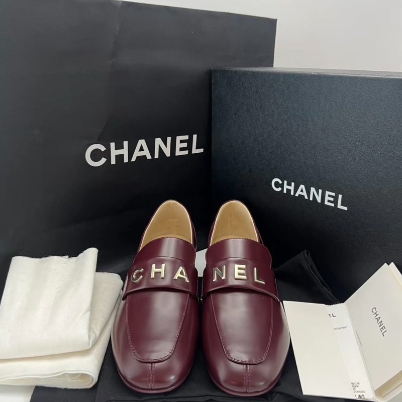 Chanel 酒紅色23B字母樂福鞋38號全新閒置配件塵袋盒子-3