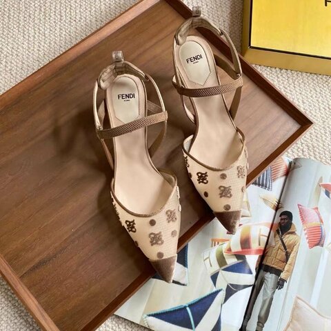 Fendi karl植絨logo網紗高跟鞋細跟涼鞋 38號 99新配件盒子