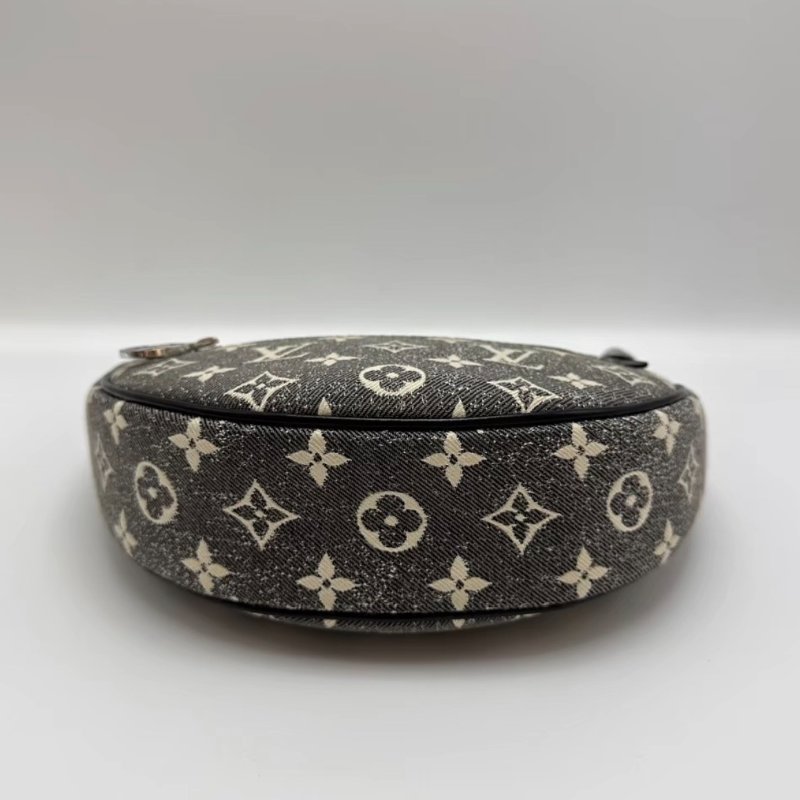 LV 丹寧肩寬背鏈條腋下月亮包 芯片款 23*18*6 98新配件塵袋-3