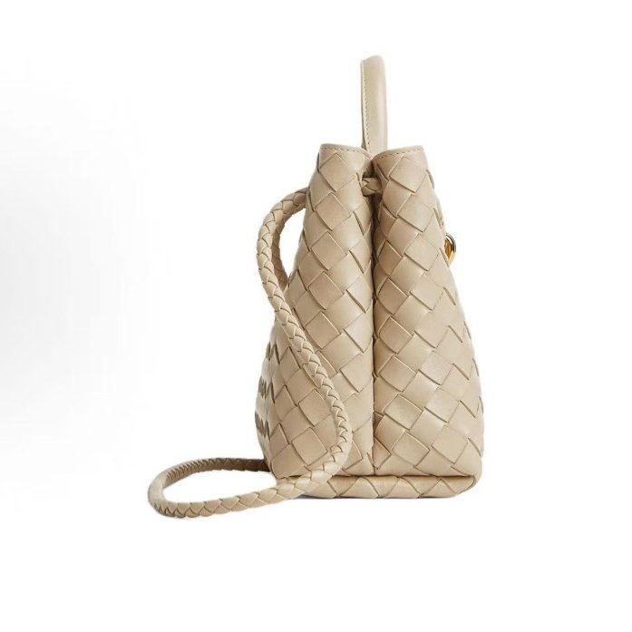 BV 編織Andiamo小號手提肩背斜背包23*20*10.5 全新配件盒子塵袋-1