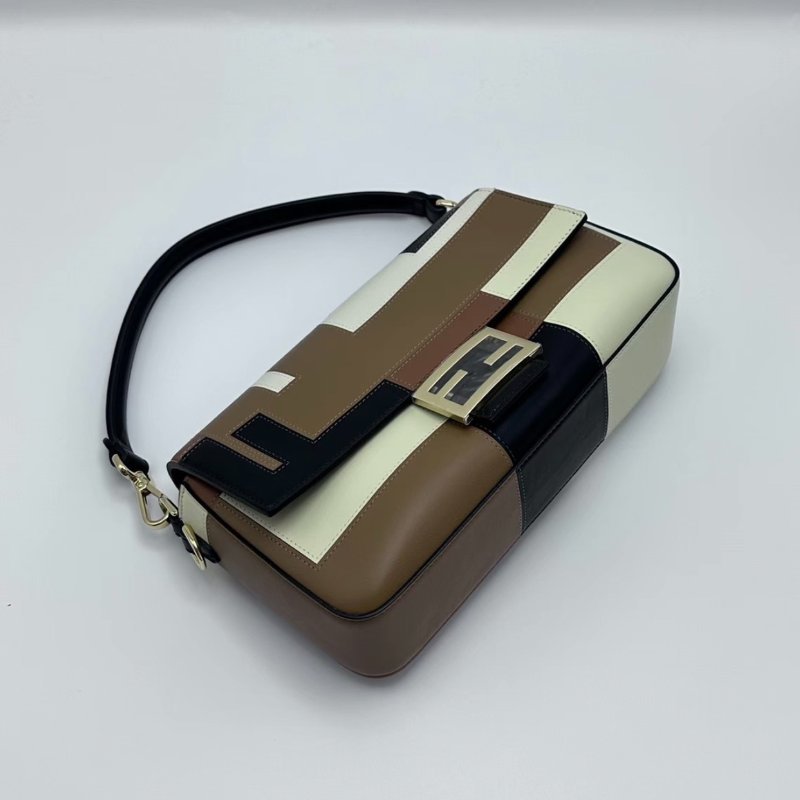 FENDI 雙F拼色法棍牛皮手提肩背斜背包27*15*6 全新閒置 配件塵袋吊牌-2