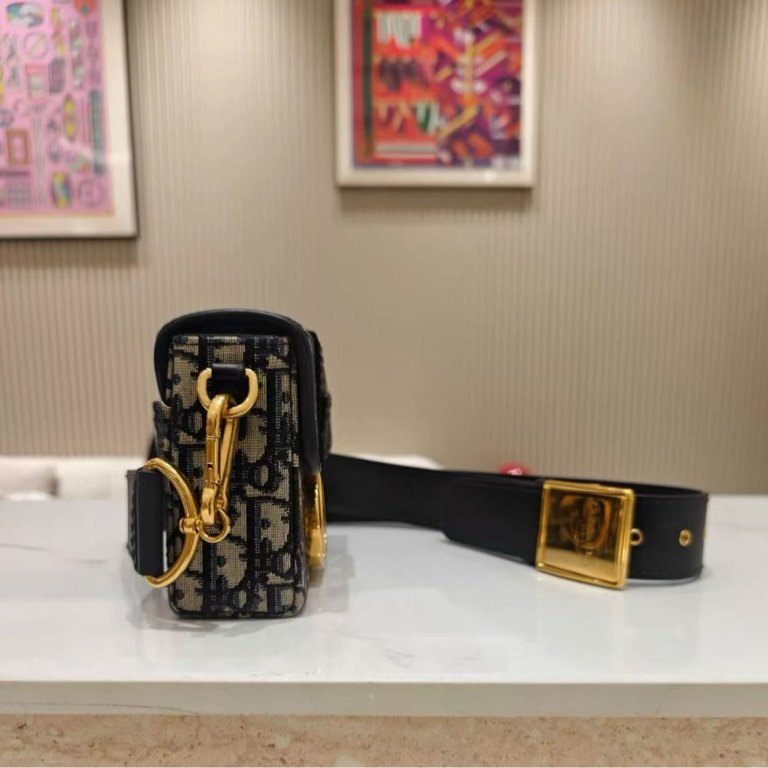 DIOR 藍色老花金扣mini蒙田盒子包 18*12*5.5 99新配件塵袋-2