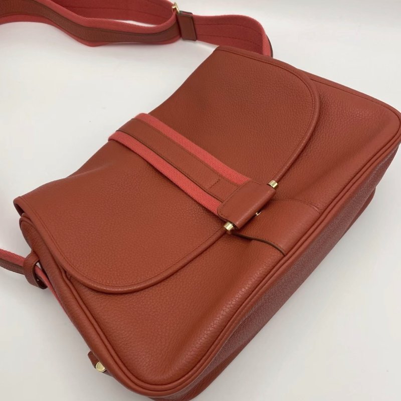 HERMES Bourlingue牛皮肩背斜背郵差包 35*23*13 98新 配件塵袋-2