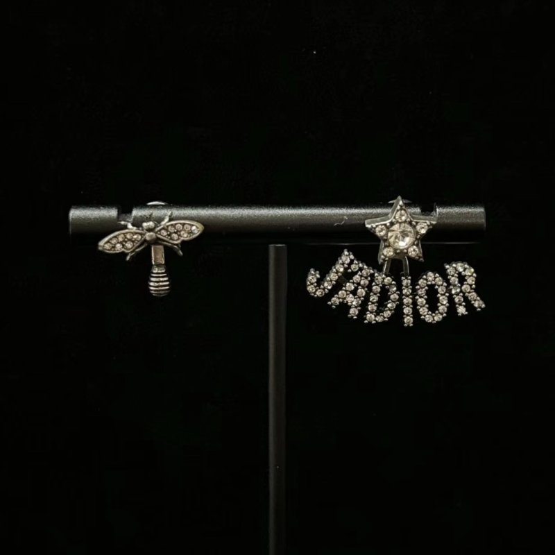 DIOR 銀色水鑽不對稱蜜蜂耳釘 98新-4