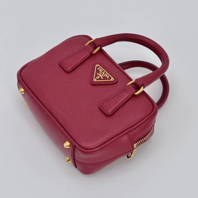 PRADA miniplume紅色肩背斜背殺手包15*10*5.5 98新配件鑰匙鎖-4