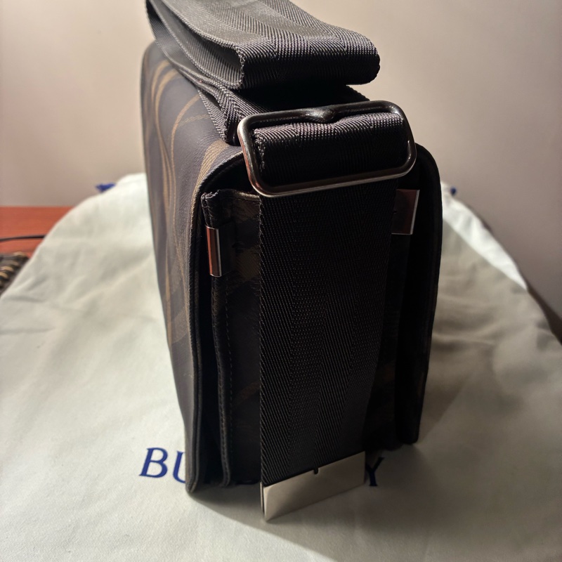 BURBERRY Trench斜背包(全新)-2