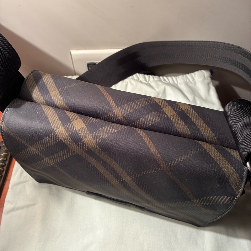 BURBERRY Trench斜背包(全新)-3