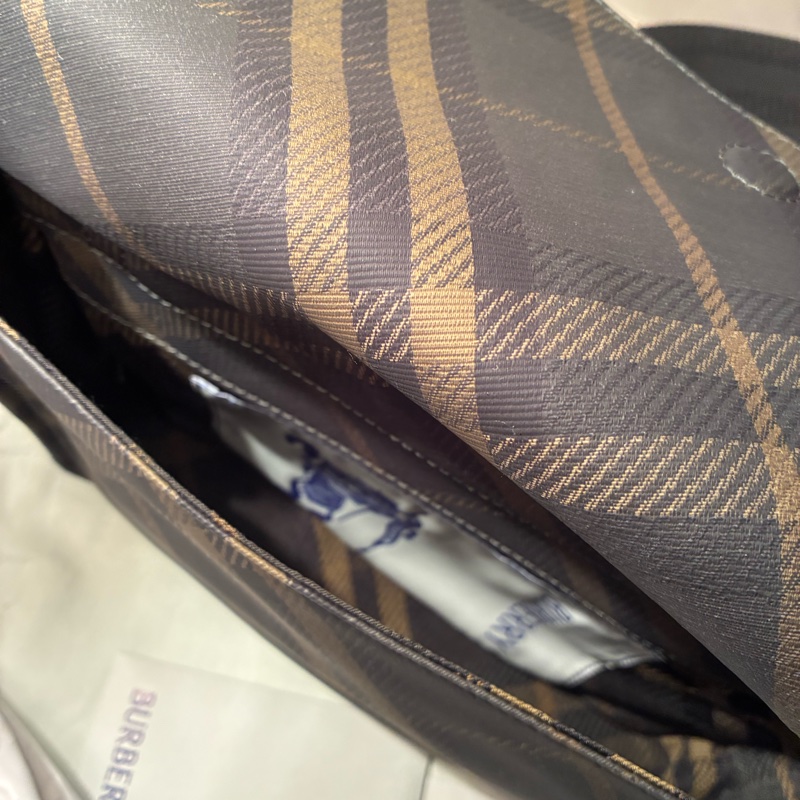 BURBERRY Trench斜背包(全新)-4