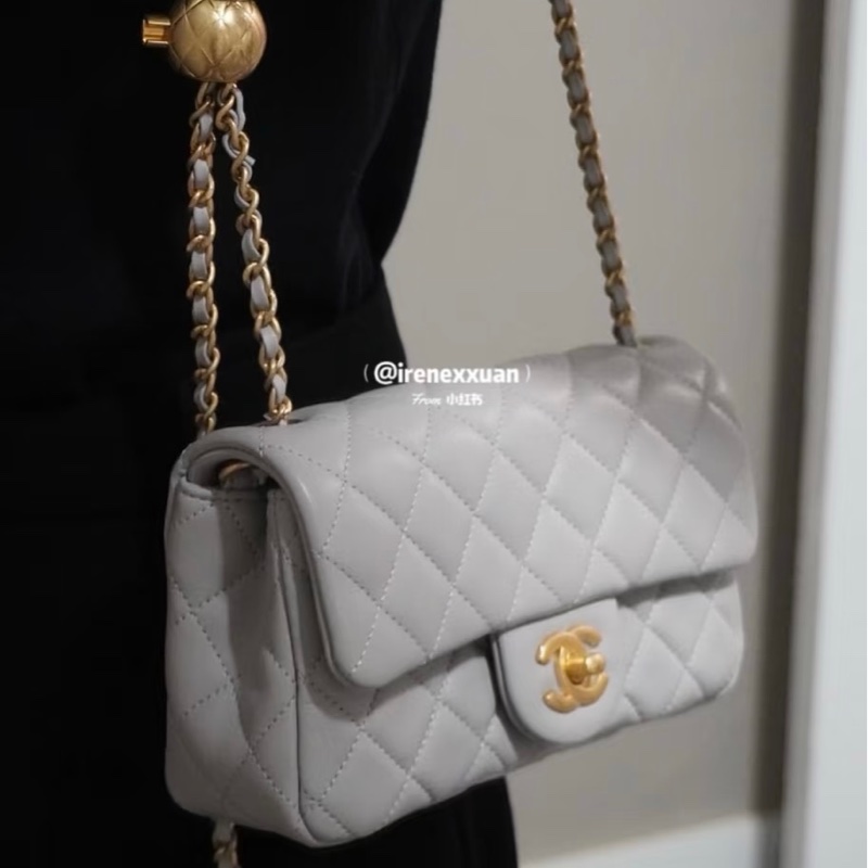 「M.Y精品」 全新 24K 小香 金球cf20 金球大mini 灰-3