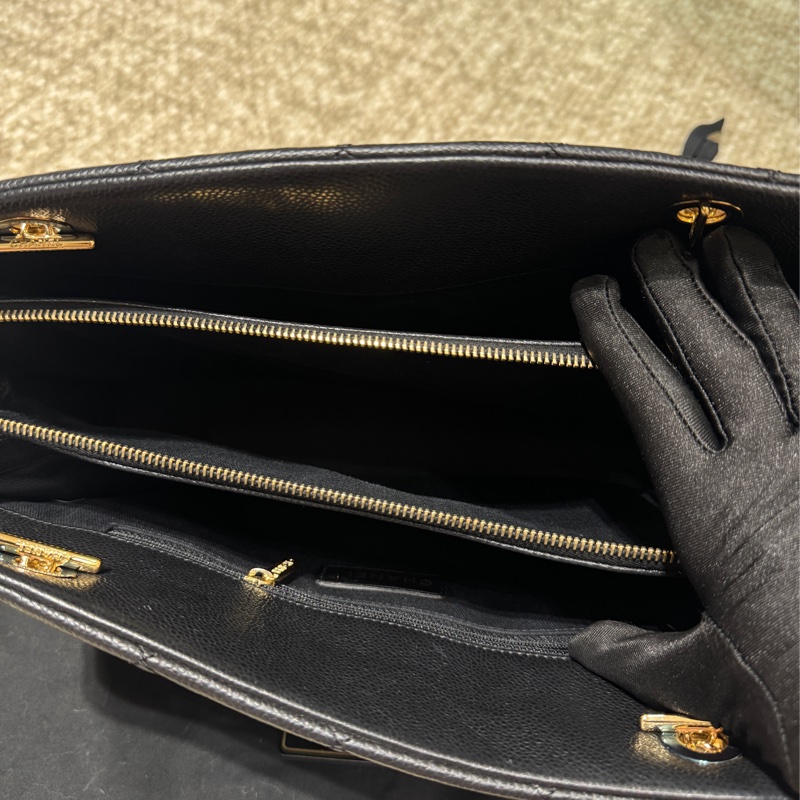 90%新 Chanel GST Medium 中號黑金魚子醬-3