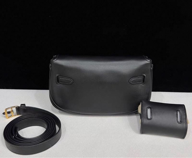 有購證✨ HERMES愛馬仕kelly moove 黑色 金扣 W刻-1