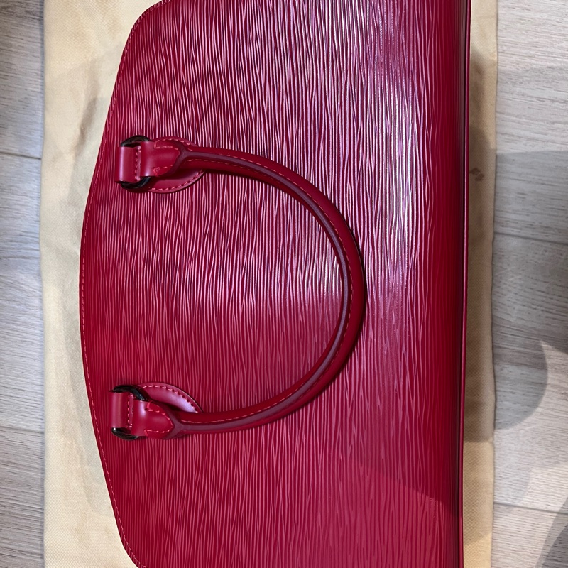 全新 未使用LV 水波纹牛皮手提包 送禮ok🎄（附防塵）-7