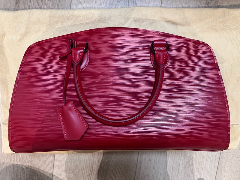 全新 未使用LV 水波纹牛皮手提包 送禮ok🎄（附防塵）-9