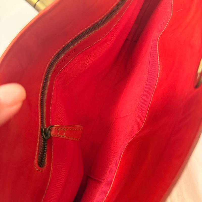 🍒LOEWE Anagram Turn Lock肩背包 2F251114-1-9