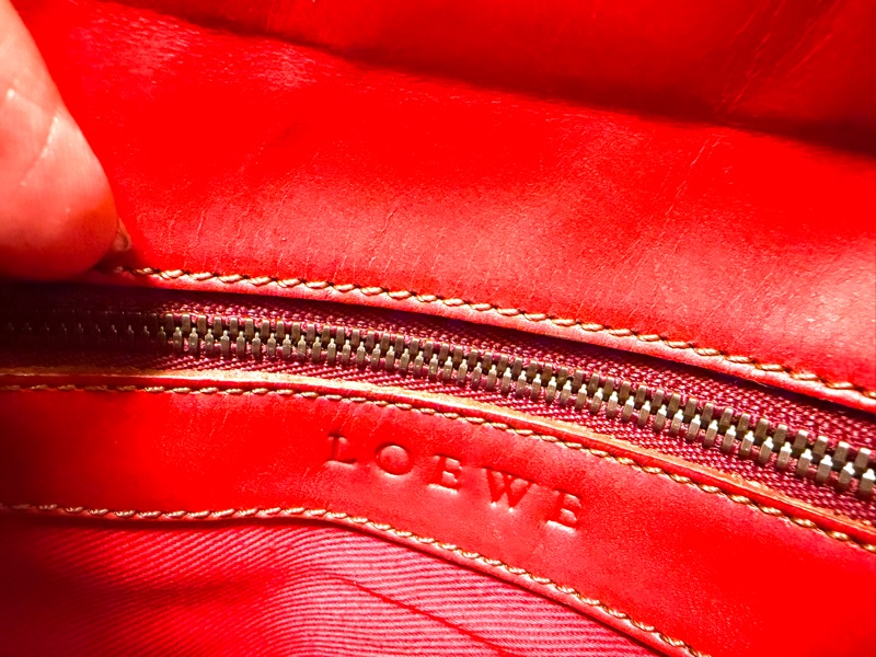 🍒LOEWE Anagram Turn Lock肩背包 2F251114-1-10