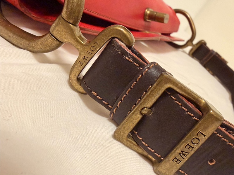 🍒LOEWE Anagram Turn Lock肩背包 2F251114-1-14