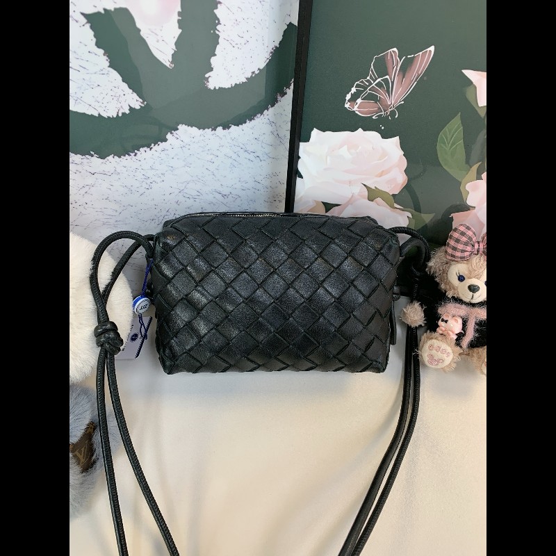 Bottega Veneta candy loop 黑色編織相機包-1