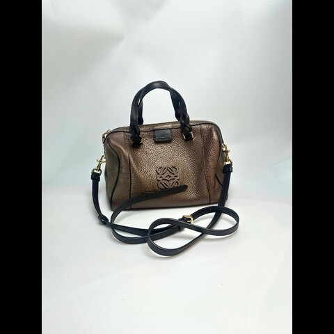 Loewe 浮雕大logo小號波士頓 手提包肩背包