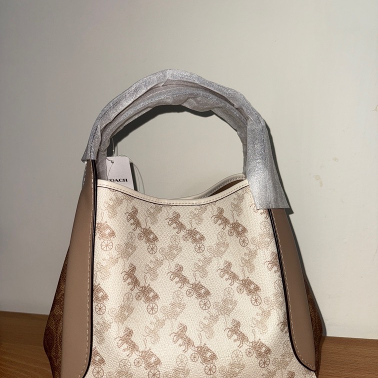 coach手提包（附背帶）-1