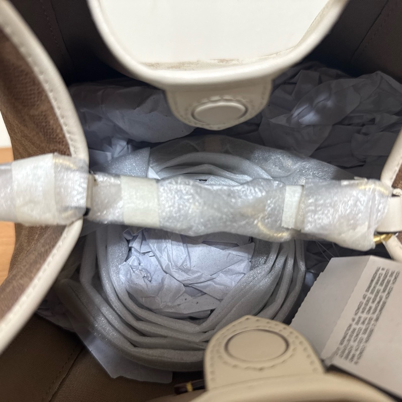 coach手提包（附背帶）-11