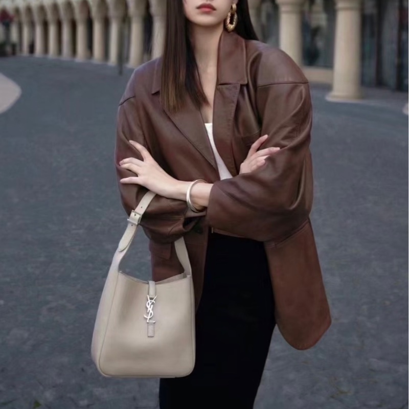 「JL精品代購」97新 Ysl LE 5A7 Hobo 海鹽色pm-1