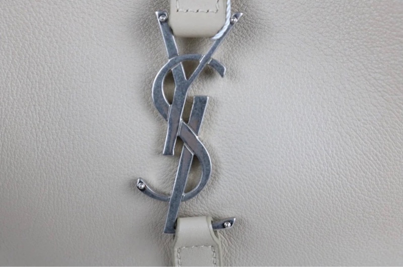 「JL精品代購」97新 Ysl LE 5A7 Hobo 海鹽色pm-10