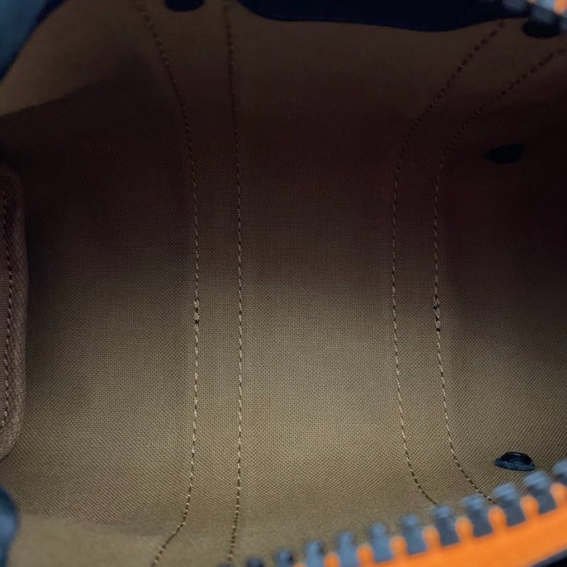 LV 老花Keepall肩背斜背包猴子包 芯片款 21*12*9 98新配件塵袋-1