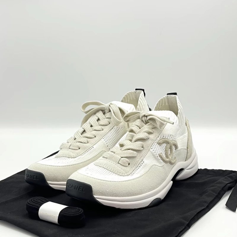 CHANEL 22C熊貓色運動鞋 42號 全新閒置配件塵袋替換鞋帶-0