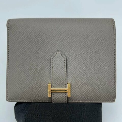HERMES 灰色金扣短款錢包 12*9.5*2 98新配件塵袋