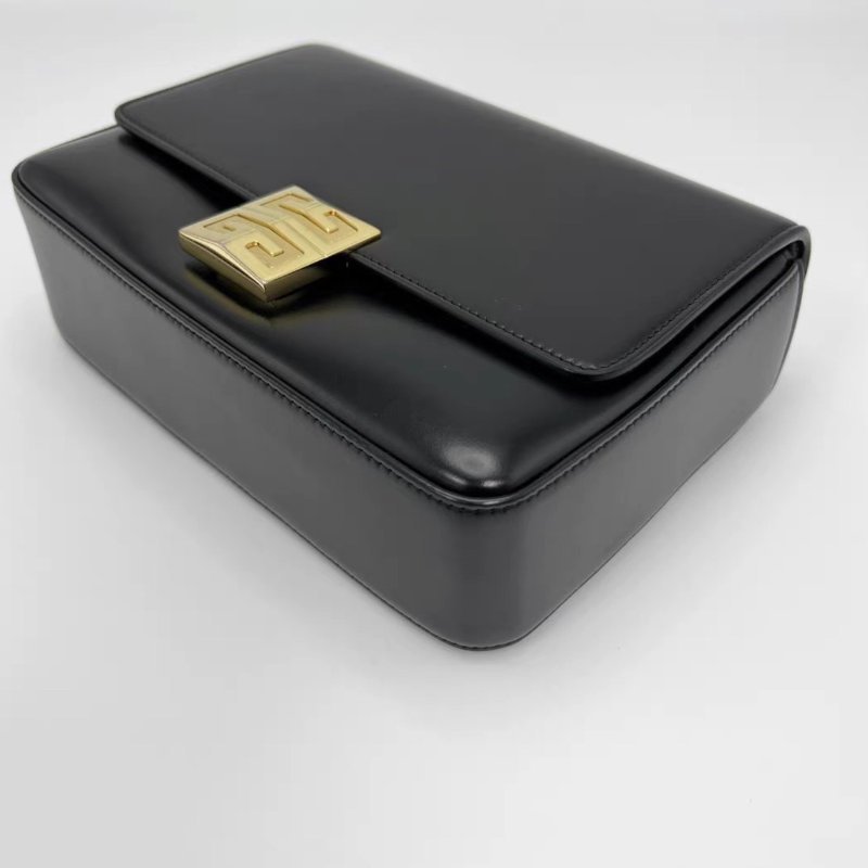 GIVENCHY 新款黑金4G Logo 歐陽娜娜同款 肩背斜背包21.5*15*6 98新-2