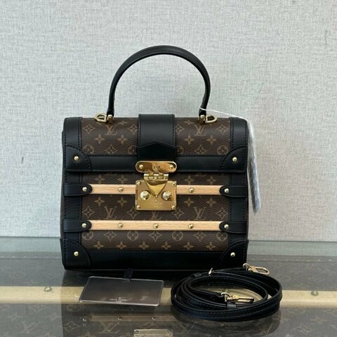 LV Trianon花木條手提硬盒芯片款21*16*11 98新配件鏡子塵袋