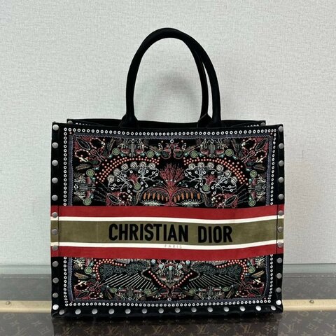 DIOR 重工系列刺繡卯釘手提托特包 42*34*19 98新