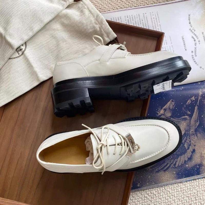 hermes白色first樂福鞋kelly銀扣小皮鞋38.5號全新閒置配件塵袋-2