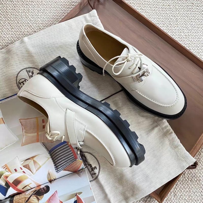 hermes白色first樂福鞋kelly銀扣小皮鞋38.5號全新閒置配件塵袋-3