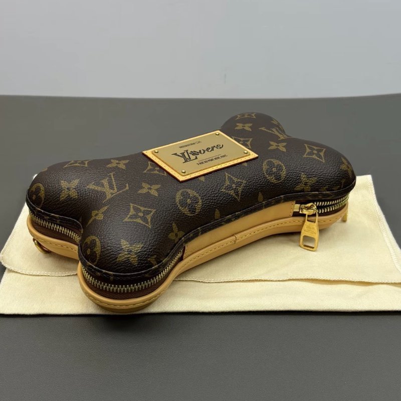 LV bone棕色金扣肩背斜背骨頭包芯片款24*14*6 全新閒置配件塵袋吊牌-4